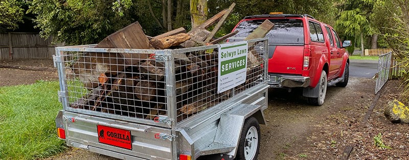 Selwyn Lawn Services. Small local team providing affordable residential and commercial lawn mowing, gardening, and weed-eating services, plus waste removal. Small and large sized residential and commercial sections. Servicing the Christchurch region.